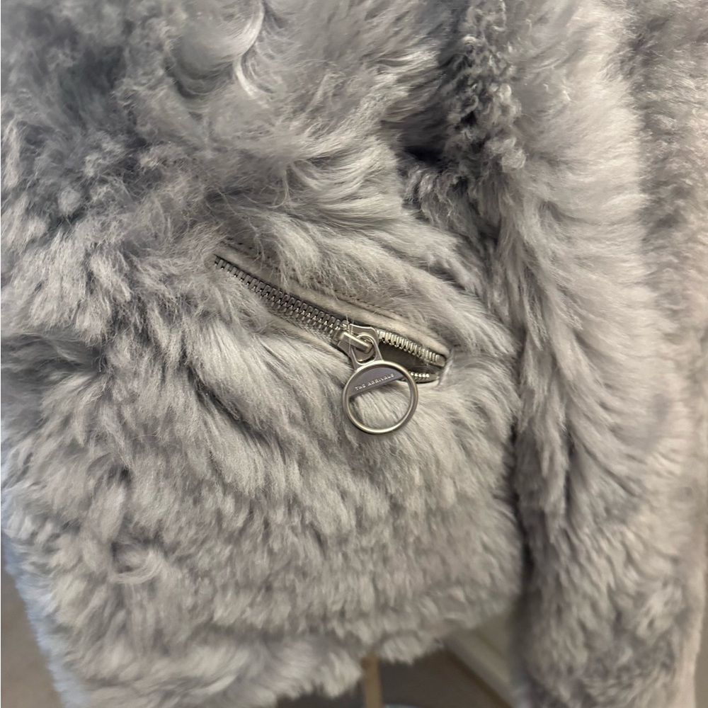The arrivals Women's Gray Faux Fur Jacket small - Picture 3 of 8